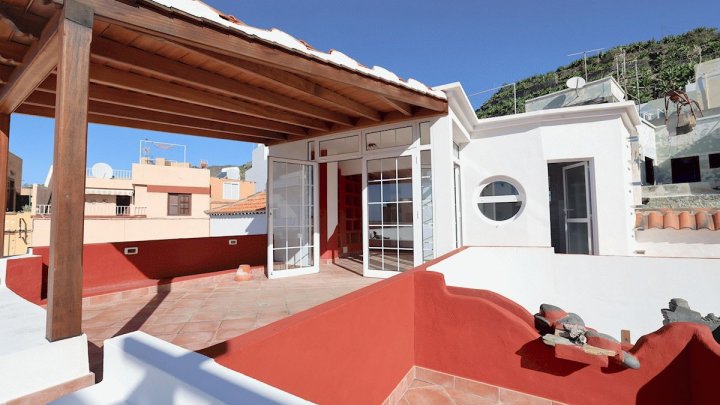 Großes kanarisches Stadthaus mit Meerblick in Tazacorte Altstadt