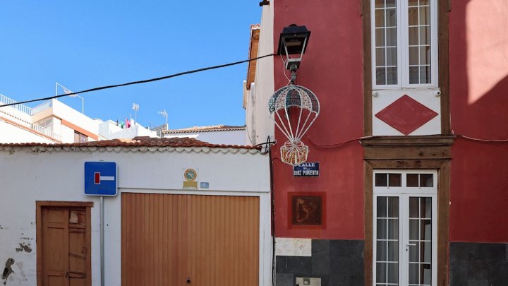 Großes kanarisches Stadthaus mit Meerblick in Tazacorte Altstadt