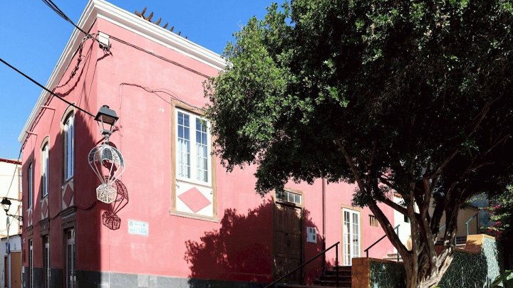 Großes kanarisches Stadthaus mit Meerblick in Tazacorte Altstadt