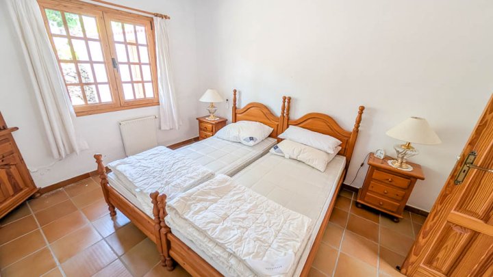 Kanarische Villa mit Gartenanlage in hervoragender Lage 