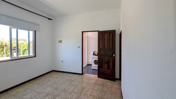 Landhaus mit großem Grundstück in Garafia