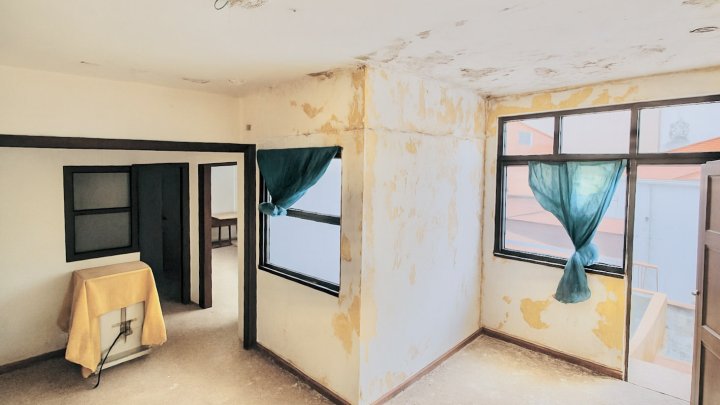 Stadthaus mit zwei Wohneinheiten mit Meerblick in Tazacorte