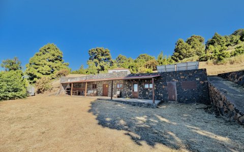 landgut-gaestehaus-garafia-la-palma_L808 (1)