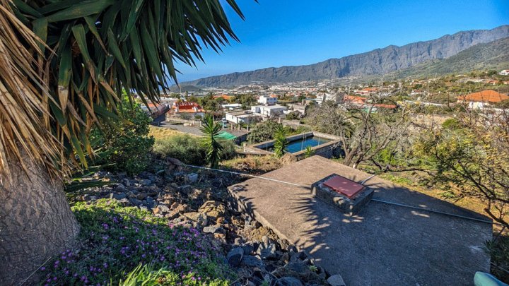 Landhaus mit Meerblick und Gäste-Studio in begehrter Wohnlage von El Paso