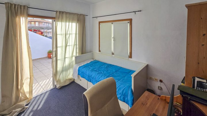 Altkanarisches Herrenhaus komplett renoviert mit Terrasse und Meerblick