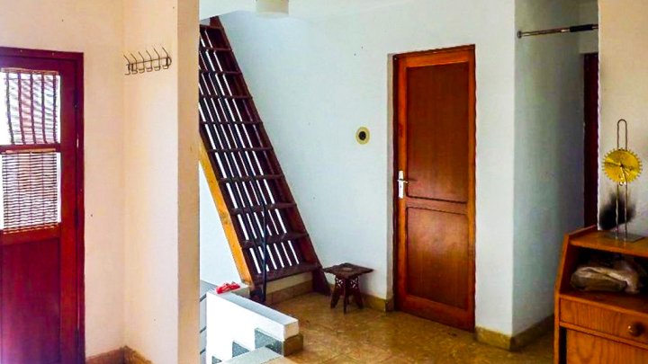 Townhouse with Rooftop Terrace and Rare Building Plot in Tazacorte