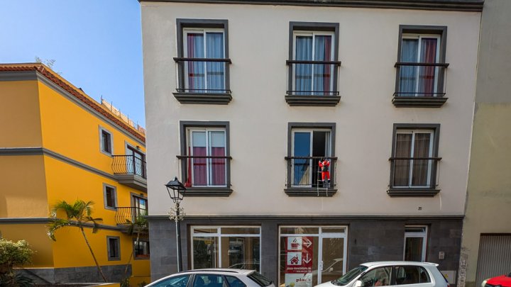 Retail Premises in a Prime Central Location in Tazacorte