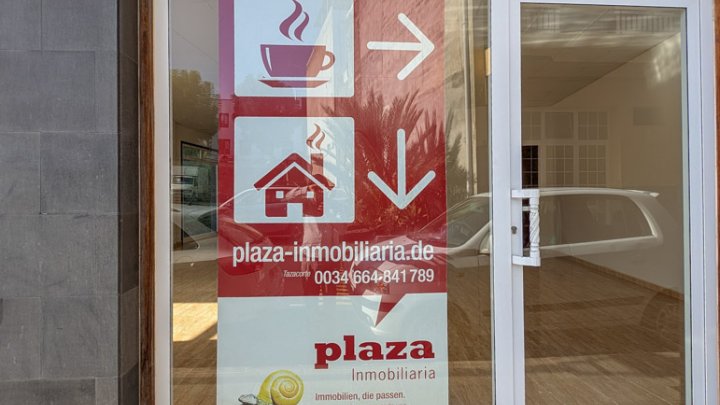 Retail Premises in a Prime Central Location in Tazacorte