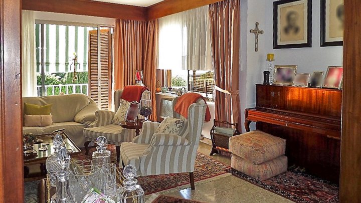 Villa con Piscina, Vistas al Mar y Dos Viviendas en el Valle de Aridane