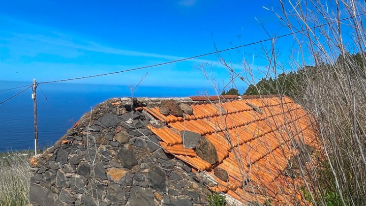 Move-In Ready Country House with Guest House and Atlantic Views in Garafía