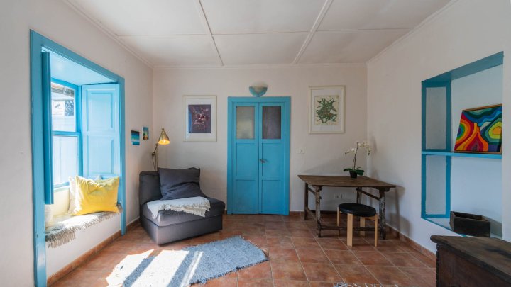 Canarian Estate with Sea Views and Development Potential in La Punta