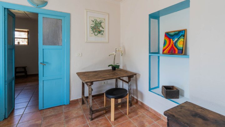 Canarian Estate with Sea Views and Development Potential in La Punta