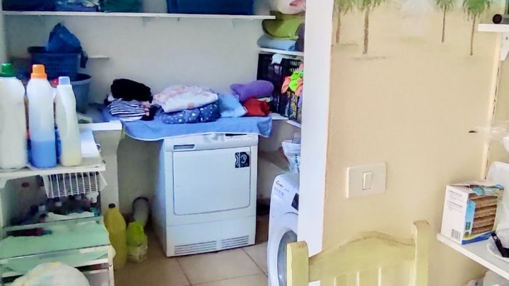 Apartmentanlage mit Pool, tropischem Garten und Meerblick in Las Manchas