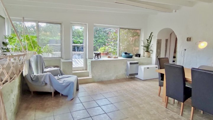Apartmentanlage mit Pool, tropischem Garten und Meerblick in Las Manchas