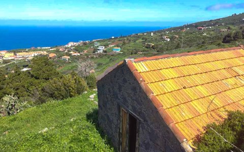 kanarisches-ensemble-garafia-la-palma_L684 (1)