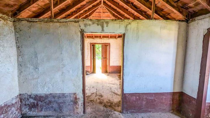 Canarian Property Ensemble with Sea Views and Large Plot in Garafía