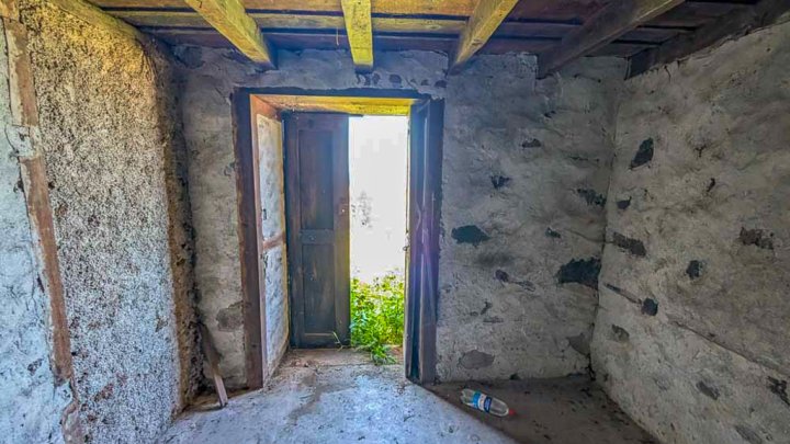 Canarian Property Ensemble with Sea Views and Large Plot in Garafía