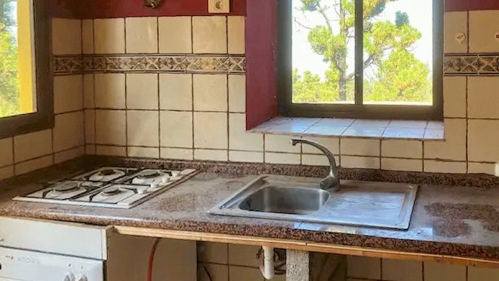 Canarian Country House with Large Plot in Las Tricias