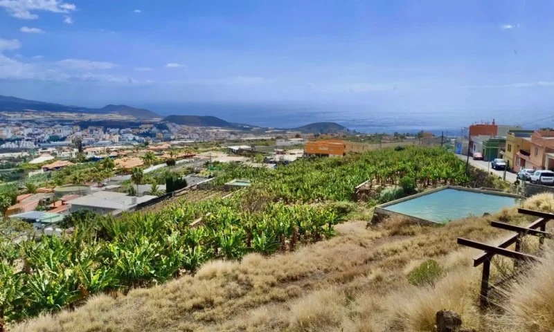 Grundstück mit Baugenehmigung und Atlantikblick in Los Barros