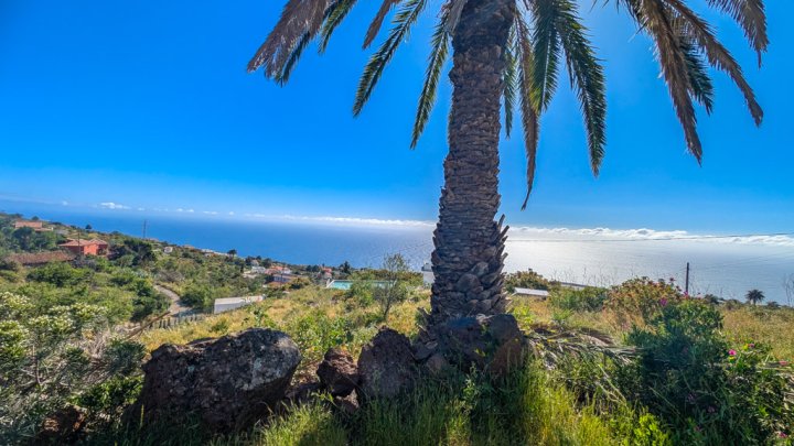 Premium Plot in La Punta with Water and Electricity Supply