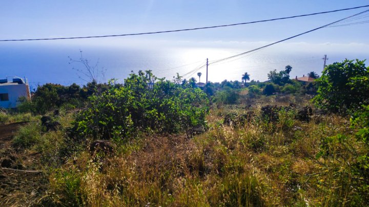Premium Plot in La Punta with Water and Electricity Supply