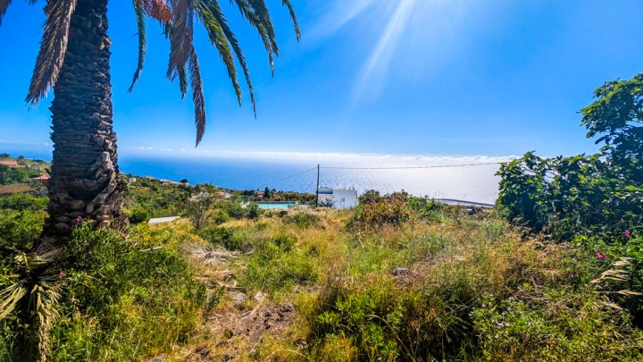Premium Plot in La Punta with Water and Electricity Supply